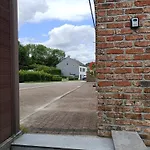 Le 8 Du Pontois Guest house Ciney