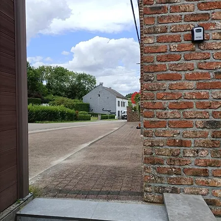 Le 8 Du Pontois Guest house Ciney