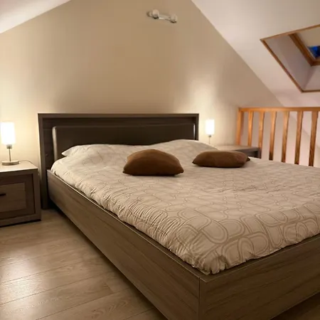Guest house Le 8 Du Pontois 3*